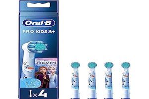 Oral-B Kids 3 + Têtes de brosses à dents électriques Disney La Reine des Neiges Lot de 4 brosses de rechange douces pour enfants avec poils souples - Product Image 2