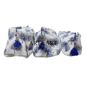 Custom Eco-Friendly Quilted Floral Print Cotton Water Resistant Large Capacity Zipper Makeup <b>Bag</b> Set <b>for</b> <b>Women</b> - Product Image 2