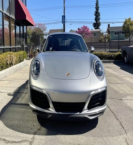 2018พอร์ชี911 Carrera T Coupe
