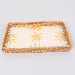 Plateau de service rectangulaire en nacre et rotin, motif floral, vente en gros pour l'hôtellerie, le stockage, les aliments et les boissons - Product Image 3