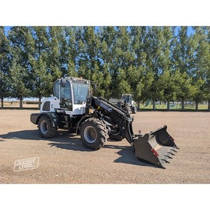 Gran Descuento 2026: Minicargadora 825T con Tracción 4x4, Capacidad de Carga de 3 Toneladas, Accesorio de Cucharón y Cargador Frontal de Orugas - Product Image 3