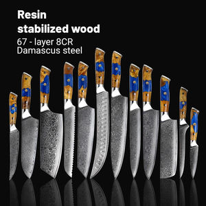 Cuchillo de Cocina Profesional Kiritsuke de 8 Pulgadas con Hoja de Acero de Damasco, Acabado Artesanal y Mango de Madera Estabilizada con Resina - Product Image 4