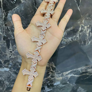 สร้อยข้อมือเงินแท้ 925 คุณภาพสูง ประดับเพชรโมอิสซาไนต์ VVS1 รูปดอกไม้ ดีไซน์คลาสสิก สวยหรู เหมาะสำหรับทุกเพศ เป็นของขวัญสุดพิเศษ - Product Image 3