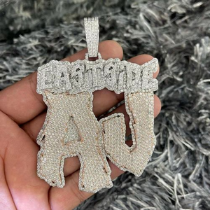 Colgante Hip Hop Personalizado BOOM con Nombre, Moissanita VVS1, Plata de Ley 925 con Baño de Oro, Pasa el Test de Diamantes, para Niños - Product Image 3