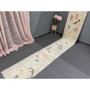 Tapis vintage 1,8 x 13,3 pieds, tapis turc, tapis persan blanc et bleu - Product Image 2