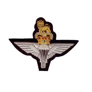 Écussons brodés à la main de haute qualité avec logo personnalisé, tissu de qualité supérieure, badges faits à la main, nouveaux accessoires vestimentaires à la mode, vente en gros - Product Image 6