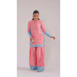 Ensemble shalwar kameez tendance en satin 2 pièces avec décoration boutonnée pour filles - Product Image 4