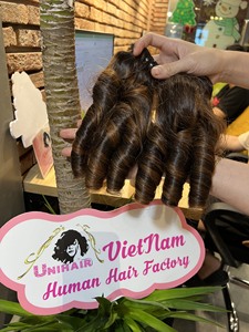 Paquetes de cabello ondulado natural de color natural virgen sin procesar vietnamita crudo cabello rizado hinchable - Product Image 6