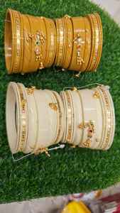 Brazalete de resina Rajasthani, brazaletes indios hechos a mano, joyería, accesorios de joyería Rajasthani - Product Image 2