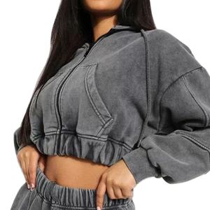 Ensemble 2 pièces décontracté femme effet délavé à l'acide, comprenant un crop top zippé à manches longues et un legging taille haute assorti, idéal pour l'automne et le fitness 2026 - Product Image 4