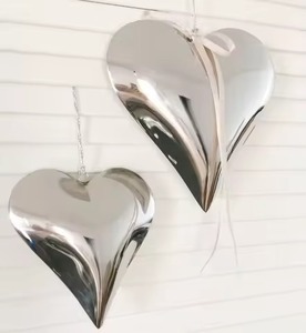 Alta venta en forma de corazón hecho a mano plata acabado y martillado trabajo adornos colgantes de Navidad - Product Image 3