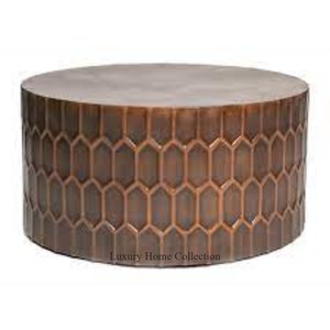Diseño único Forma grande Diseño redondo Metal Lado y Mesa Central Latón Forma antigua Aspecto admirable Suministros de muebles de lujo - Product Image 1