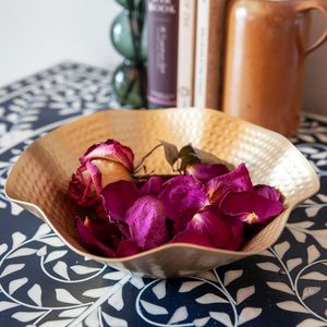 Elegant Handcrafted Gold Aluminum Fruit Bowl 30x30x14 cm Eco-Friendly BPA-Free <b>Table</b> Decor Gold Rim Biodegradable Disposable - Product Image 5