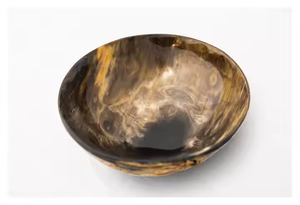 Bols de service exclusifs Design incurvé en corne de luxe, finition buffle 2025 brillante, tailles et formes sur mesure pour les ustensiles de cuisine de luxe. - Product Image 5