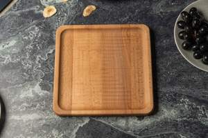 Assiette carrée en bois de hêtre moderne minimaliste Plateau décoratif en bois naturel pour café, collations, charcuterie, vaisselle en bois - Product Image 2