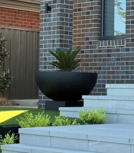 Macetas de Fibra de Vidrio Multicolores Más Vendidas, Macetas de Jardín para Exteriores Ecológicas con Orificio de Drenaje, Diseño Cuadrado en Venta - Product Image 3