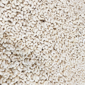 Fournisseur de confiance du Vietnam Noix de cajou W320 Noix de cajou W240 Noix de cajou exportées vers l'UE, Moyen-Orient Santigo - Product Image 1