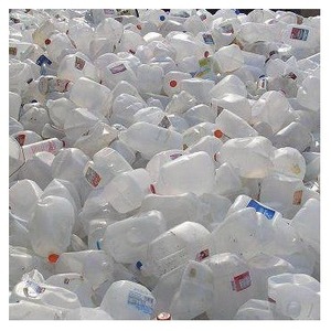 CHATARRA DE BOTELLA DE LECHE TOP PRE MIUM HDPE/Restos de botella Millk de HDPE lavados en caliente - Product Image 4