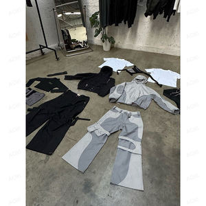 Custom Manufacturer High Quality Streetwear Embroidery Color Block Windbreaker Sweat Suit Men Nylon Tracksuit - Product Image 3