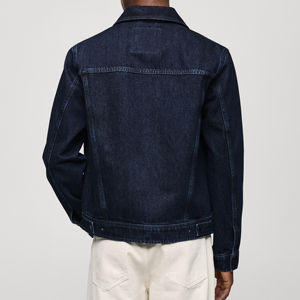 Chaqueta vaquera popular unisex de corte casual, tejido resistente, ideal para vendedores de moda y logística de ropa al por mayor. - Product Image 2