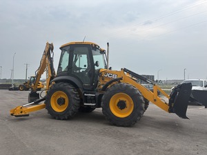 Compre una Retroexcavadora JCB 4CX 4x4 Usada Original de Calidad en Venta - Product Image 4