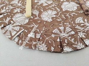 แผ่นรองจานลายดอกไม้สีน้ำตาลแบบพลิกกลับได้ใช้ซ้ำได้เสื่อสำหรับตกแต่งบ้านห้องครัวงานแต่งงาน - Product Image 4