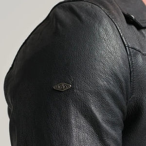 Chaqueta de cuero de motorista para hombre con cuello alto, multibolsillos, material duradero, recién llegado, precio con descuento para ropa al aire libre - Product Image 4