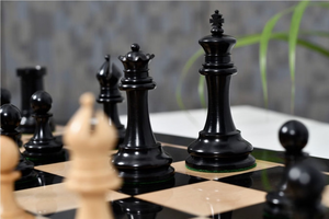 กระดานหมากรุกไม้สไตล์วินเทจขนาด3.75นิ้วพร้อมชิ้นงานที่ทำขึ้นอย่างสวยงามและคุณสมบัติพับได้ - Product Image 2