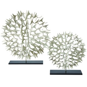 Objet de table en argent moderne Sculpture de table de designer Pièce décorative tendance ajoutant une ambiance de luxe minimaliste - Product Image 2