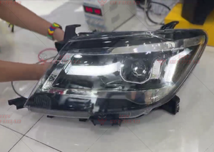 Đèn pha <span class=keywords><strong>LED</strong></span> Projector cho Toyota <span class=keywords><strong>Hilux</strong></span> 2008 2009 2010 2011 2012 2013 2014 2015, tích hợp xi nhan, độ chế - Product Image 3