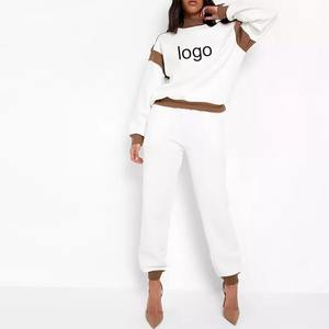 Chándal con logotipo personalizado para mujer, ropa de chándal de felpa francesa, conjunto para correr de 2 piezas, venta al por mayor, 2023 - Product Image 1