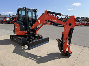 Miniexcavadora Kubota U35-4 Usada en Excelentes Condiciones, 3.5 Toneladas, de Segunda Mano con Buena Calidad - Product Image 2