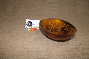 Cuenco de resina Premium para servir comida, diseño en espiral, Color amarillo, forma redonda, tamaño mediano, cuenco de diseñador Tradnary - Product Image 3