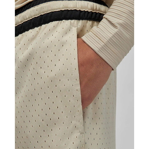 Pantalones cortos de diamantes para hombre 100% poliéster malla ratán y Negro seco y cómodo con cintura elástica y cinta de punto a rayas - Product Image 5