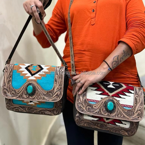 2025 nouveau sac en cuir usiné aztèque occidental Vintage coloré sac en pierre Turquoise Unique sacs à main en cuir matelassé aztèque - Product Image 4