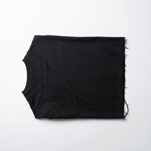 เสื้อยืดผู้หญิงผ้าฝ้าย 100% หนัก 240 แกรม งานปักแบบโซ่เย็บ ขอบดิบ ทรงหลวม สไตล์เดนิม 3 มิติ สตรีทแวร์ - Product Image 3