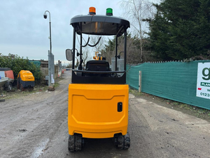 Acheter en gros Nouvelle/Occasion Mini-excavatrice électrique sur chenilles JCBB 16C-1 T3 Jaune, Composant Moteur Principal, Équipement de Construction - Product Image 2
