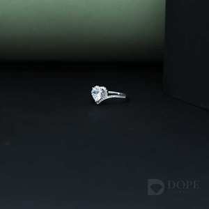 Charm Heart Shape Diamond Ring con Plata de Ley 925 con diseño único para regalo de cumpleaños - Product Image 3