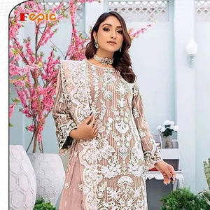 Hiver Confort Organza Brodé Perle Shalwar Kameez Suit Net Dupatta Santoon Numéro de modèle Fantaisie Salwar Kameez Perfection - Product Image 1