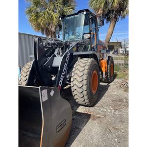 Tracteur Chargeur Frontal DEVELON DL250-7 2024 Neuf avec Moteur Weichai ou Doosan, Pompe et Boîte de Vitesses de 8 Tonnes, Composants Essentiels - Product Image 4