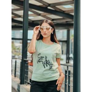 Camisetas de manga corta con relieve para hombre, Colección Cross Your Fingers - Product Image 5