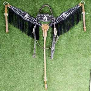 Juego de caballete y coraza de caballo occidental de cuero genuino con tachuelas para montar | Hecho en India | Equipo ecuestre al por mayor - Product Image 1