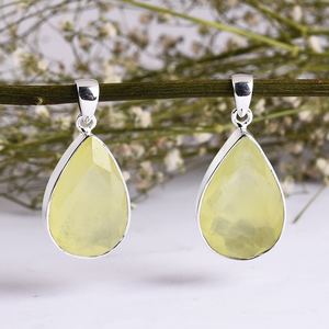 Colgante de Piedra Prehnita de piedras preciosas naturales, de oro amarillo colgante de plata de ley 925, joyería hecha a mano - Product Image 5