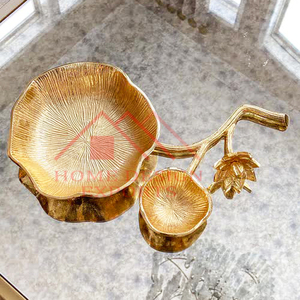 Bol en métal de service et fruits de table de luxe en métal pour la décoration intérieure à vendre - Product Image 5