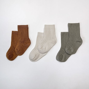 Chaussettes pour enfants Happy Steps en tissu de coton respirant extensible multicolores conçues pour un confort quotidien doux - Product Image 1