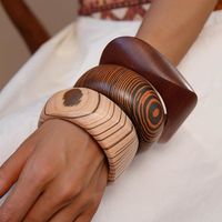 Bracelets en résine gravés motif cadenas pour femmes et jeunes filles – Style chrétien tendance pour les célébrations festives de l'Aïd et occasions spéciales