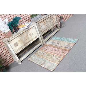 Tapis turc vintage 2,4x3,4 pieds, tapis en laine bleu à imprimé animalier - Product Image 1