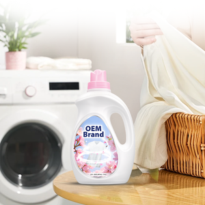 น้ำยาซักผ้า OEM สูตรคุณภาพรับรอง ให้การขจัดคราบอย่างมีประสิทธิภาพและการดูแลผ้าอย่างอ่อนโยน - Product Image 1