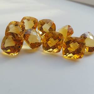 Haute qualité 5mm coussin coupe Citrine pierres précieuses naturel doré jaune pierres semi-précieuses en gros lot en vrac - Product Image 1