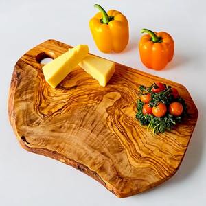 Tabla de Cortar de Madera con Forma Única, Tabla de Diseño Elegante, Perfecta para Exhibición en la Cocina y para Regalos, Venta al por Mayor desde India - Product Image 5